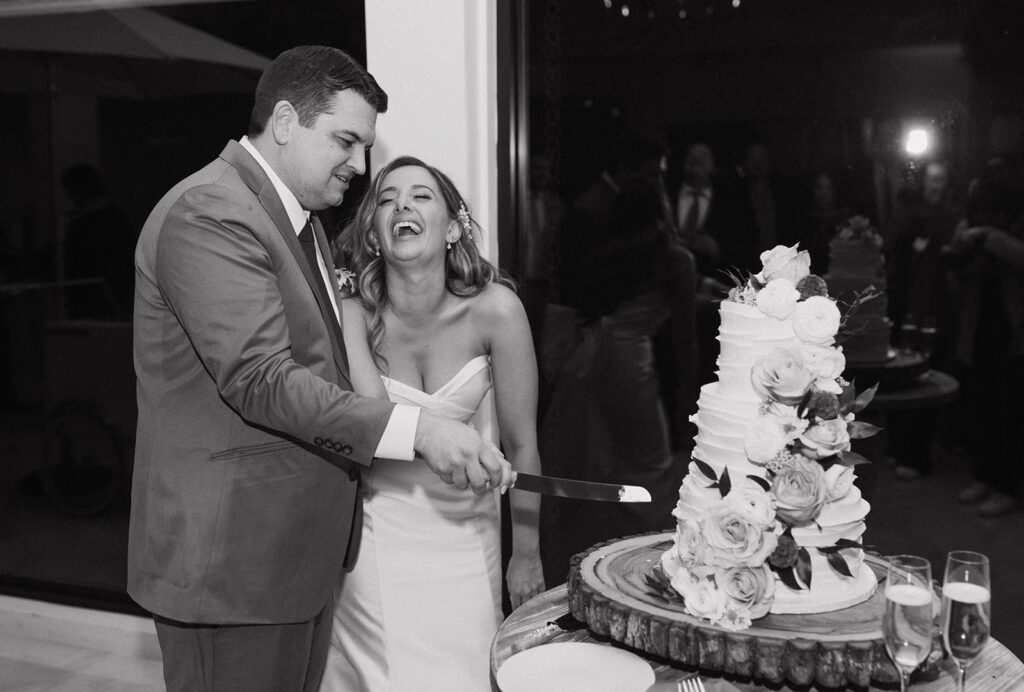 Sweet moments during their cake cutting